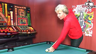 German mature does her first sex casting for pocket money
