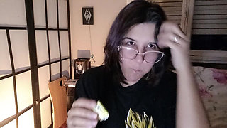 Get Horny and Strip While Chewing Bubblegum - Bunny Looner