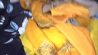 Desi Girlfriend Hotel Room Sex with Hindi Audio