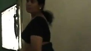 Indian Aunty Flashes Her Breasts