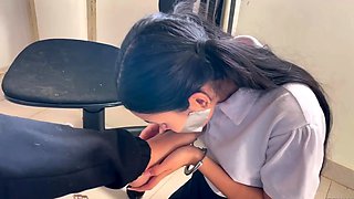We Love Amateur Asian College Teens in Dorm pt 1