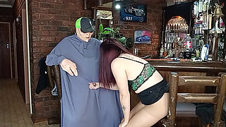 Dish Horny Alien Just Came Out of Space