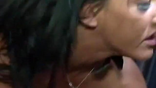 Tattooed big boobs MILF Chantelle Monty fucked and sprayed on the face