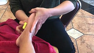 Amateur Foot Fetish Girlfriend Sucks and gives a Footjob