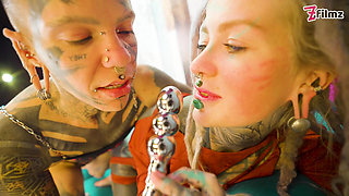 Anuskatzz and Nahlu enjoy some anal play with toys