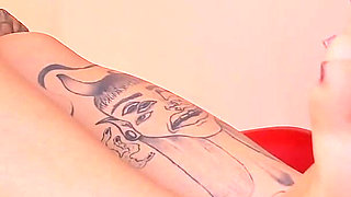 Beautiful Femdom Latina Tattooed Humiliates You in Spanish While You Look at Her Feet