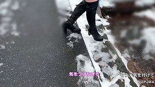 Melody Marks An Exclusive MILF Endures Piss Drenched Orgasm