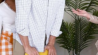 Luring Mena Carlisle at stepdad smut