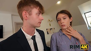 Rim4k. the tryst in the office turned kinky