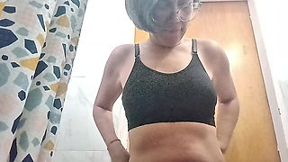 A Shower at the Gym and a Good Blowjob, How Delicious It Is to Swallow It All