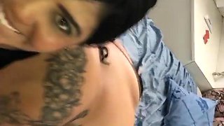 TRANS DAME WITH A 25CM WOOD RAVAGES UNFAITHFUL MARRIED CHICK
