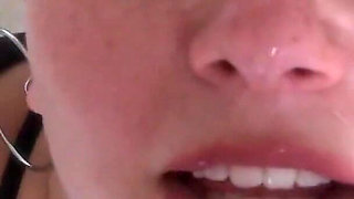 Vilu Vidish Face Spitting