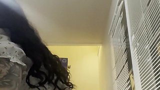 Goth school woman jiggles her arse so you