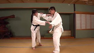 Martial Arts College Girl vs Sexual Harassment Rapist x2x1DA304046664F1D4D9