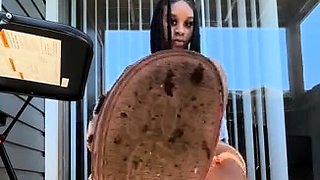 Linsey Dawn solo foot fetish