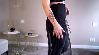Dedicated to the Goddess - Send Tribute Like a Sucker Because the Goddess Is Everything!