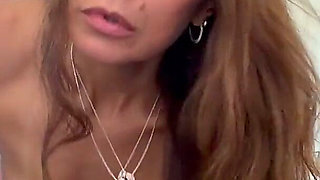 Amazing MILF Has an Amazing Doggy Fuck on the Sofa and Begs for Cum