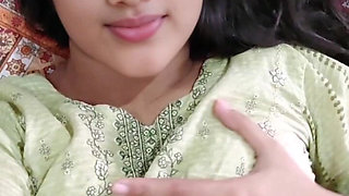 Desi Village Girl Fuck Horny Pussy by Fingering and Showing Boobs and Play with Fingering Video