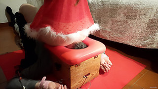 Face Sitting & Merry Christmas!