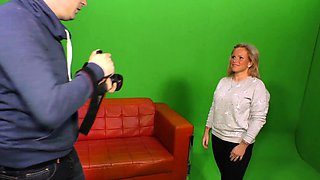 HAUSFRAU FICKEN - Mature German housewife gets fucked hard