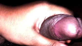 Handjob Makes Love