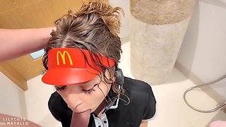 Fast Food Worker Fixes The Mistake