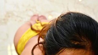 Barbie Poja Roy gives an amazing blowjob