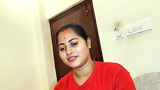 Desi Bhabhi First Time Sex on Camera - Indian Bhabhi Devar Homemade XXX