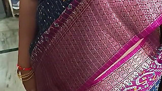 Desi Indian Beautiful Owner Aunty Fucking for Rent Closing
